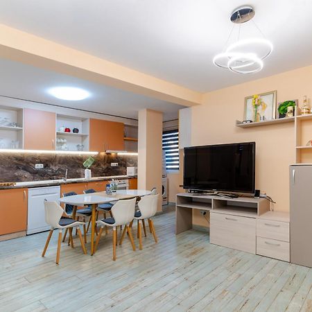 Mirela Guest Apartment Veliko Tŭrnovo Eksteriør bilde